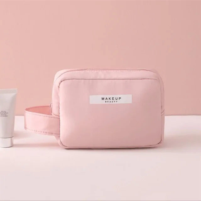 Stay Glam on the Go with Our Spacious and Durable Makeup Bag